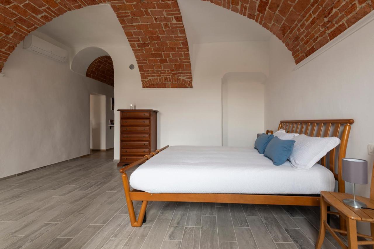 Domus Antiche Mura Асти Экстерьер фото